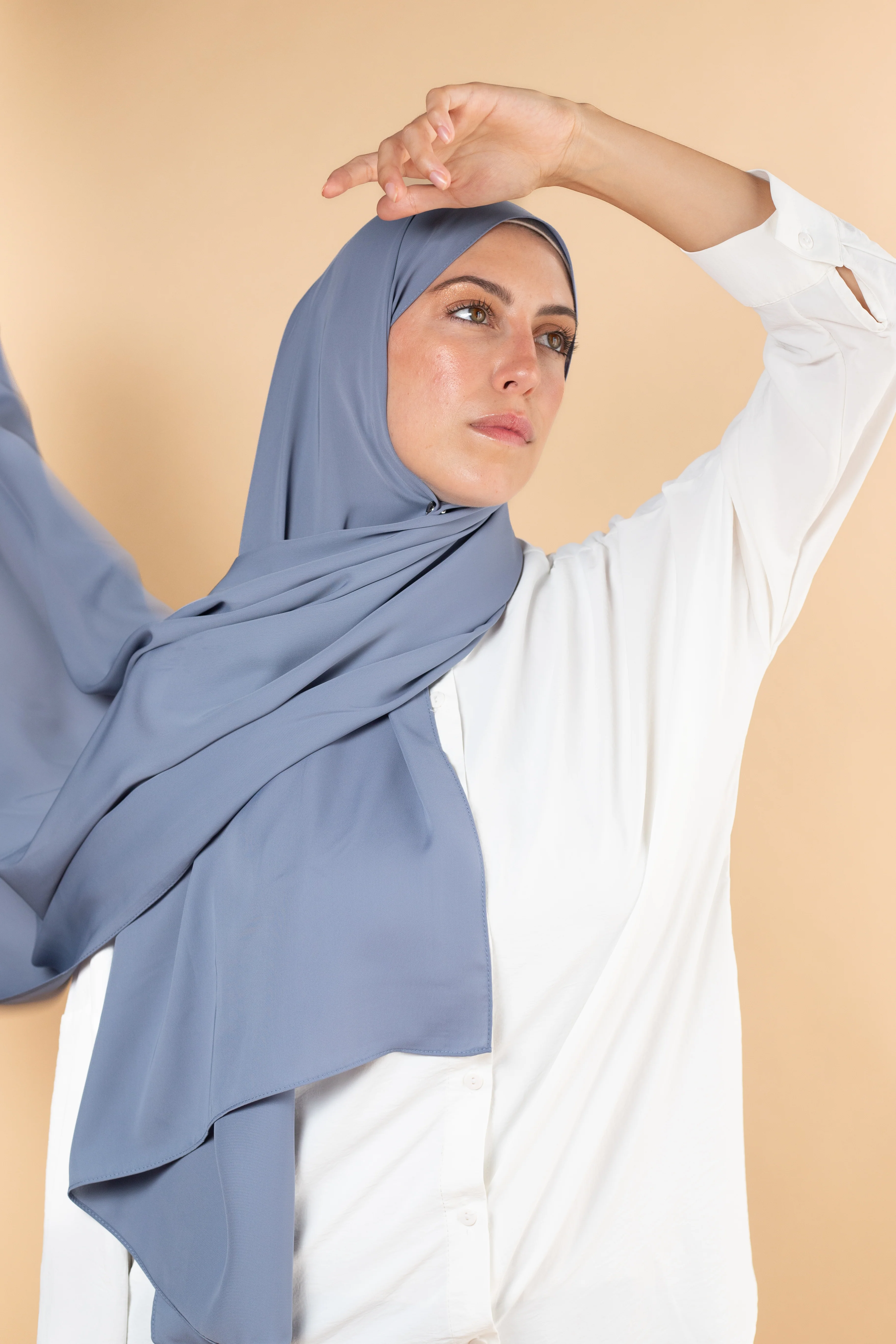 HIJAB CREPE PREMIUM AZUL GRISÁCEO